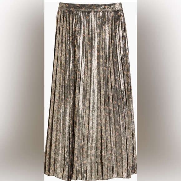 Vineyard Vines Metallic Pleated Midi Skirt - Picture 5 of 7